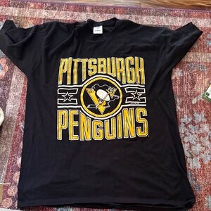 Vintage Pittsburgh Penguins T-Shirt